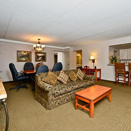 Ramada By Wyndham Plymouth Hotel & Conference Center Camera foto