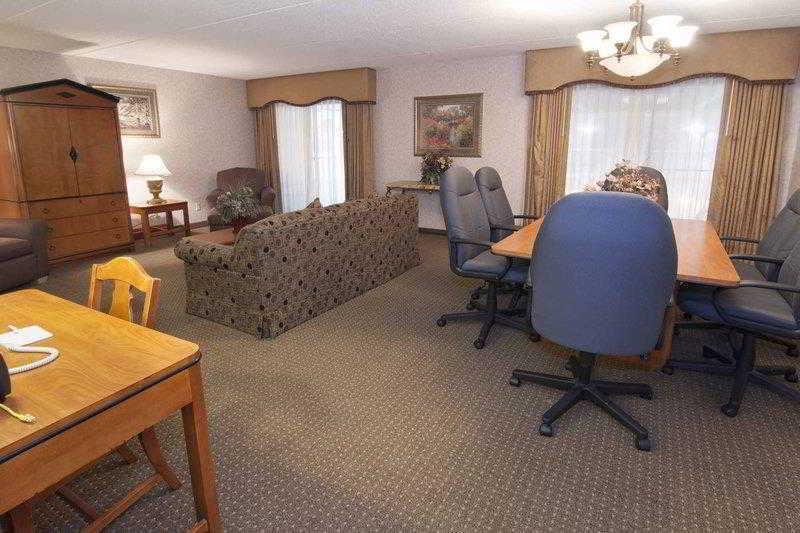 Ramada By Wyndham Plymouth Hotel & Conference Center Camera foto