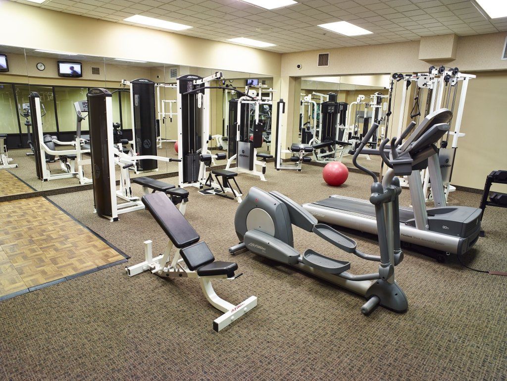 Ramada By Wyndham Plymouth Hotel & Conference Center Esterno foto